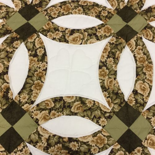 Wedding Ring Quilts - Queen - Family Farm Handcrafts