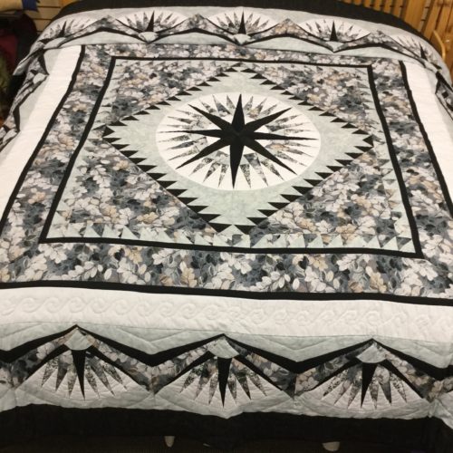 Mariner's Compass Quilts - King - Family Farm Handcrafts