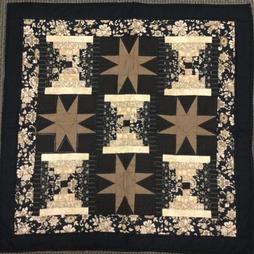 Eight Point Star Wallhanging - Family Farm Handcrafts