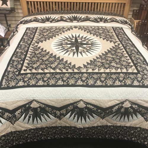 Family Farm Handcrafts-King Quilt- Mariner's Compass