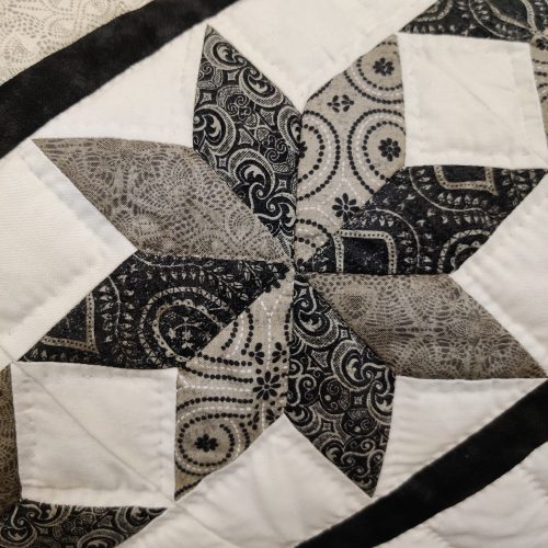 Twinkling Star Quilt - King - Family Farm Handcrafts