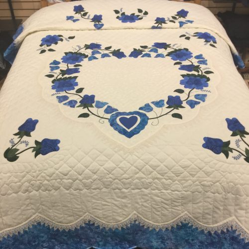Lacy Heart of Roses Quilt-Queen-Family Farm Handcrafts