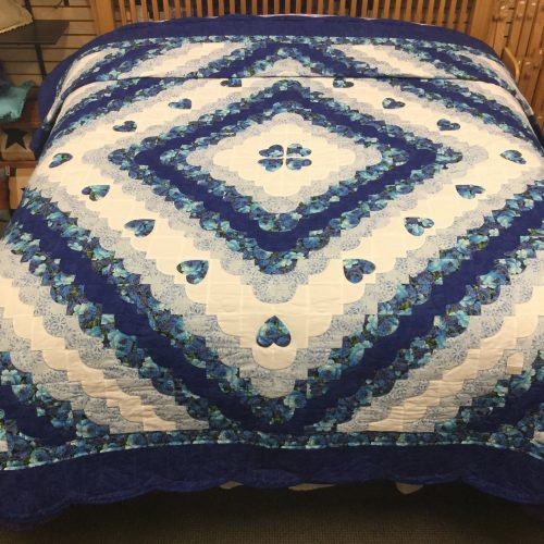 Hearts All Around Quilt-King-Family Farm Handcrafts