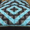Log Cabin Quilt - King - Family Farm Handcrafts