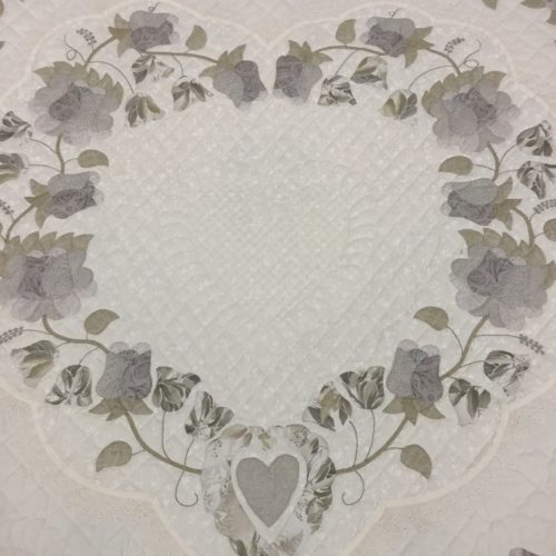 Lacy Heart of Roses Quilts - Queen - Family Farm Handcrafts